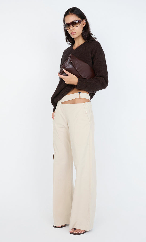 CAMPBELL V NECK JUMPER - CHOC