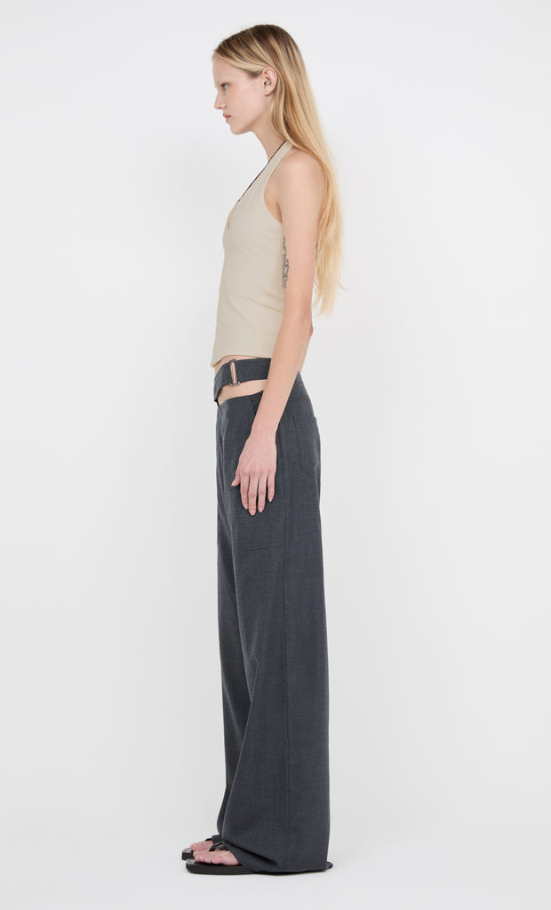 IONE HALTER TOP - TAUPEE