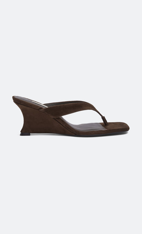SCARLET THONG WEDGE - DARK CHOCOLATE