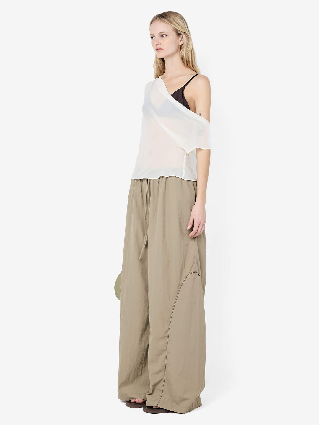 ELOISE LAYERED COWL TOP - SNOW/SLATE GREY