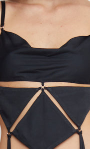 DIAMOND DAYS STRAP CROPPED TOP - BLACK