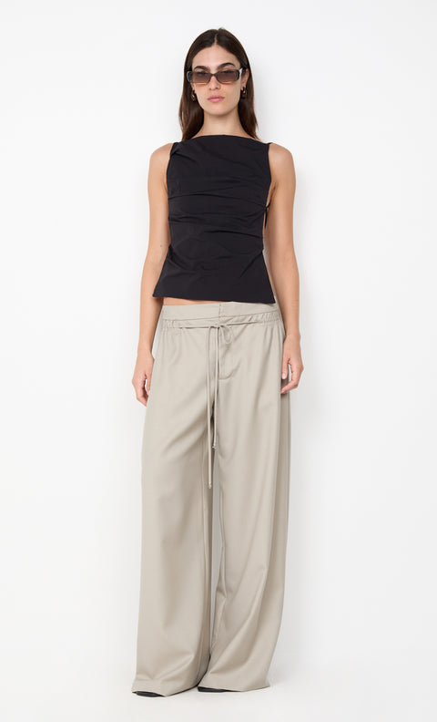 ALLIRA TIE TOP - BLACK