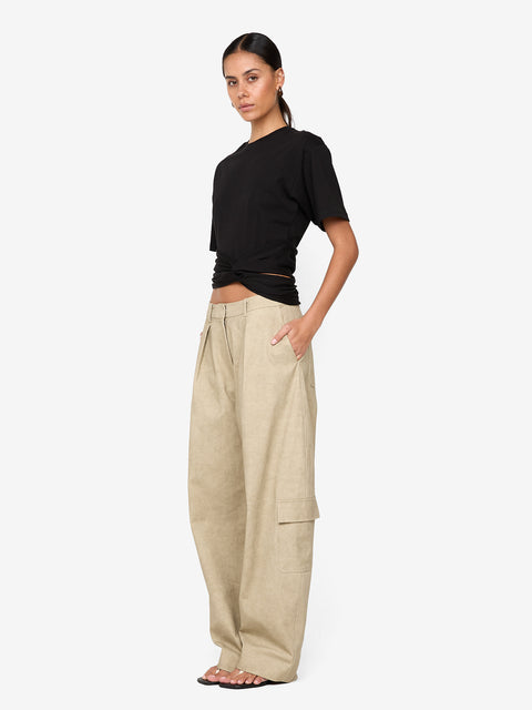 CYPRUS TWIST TEE - BLACK