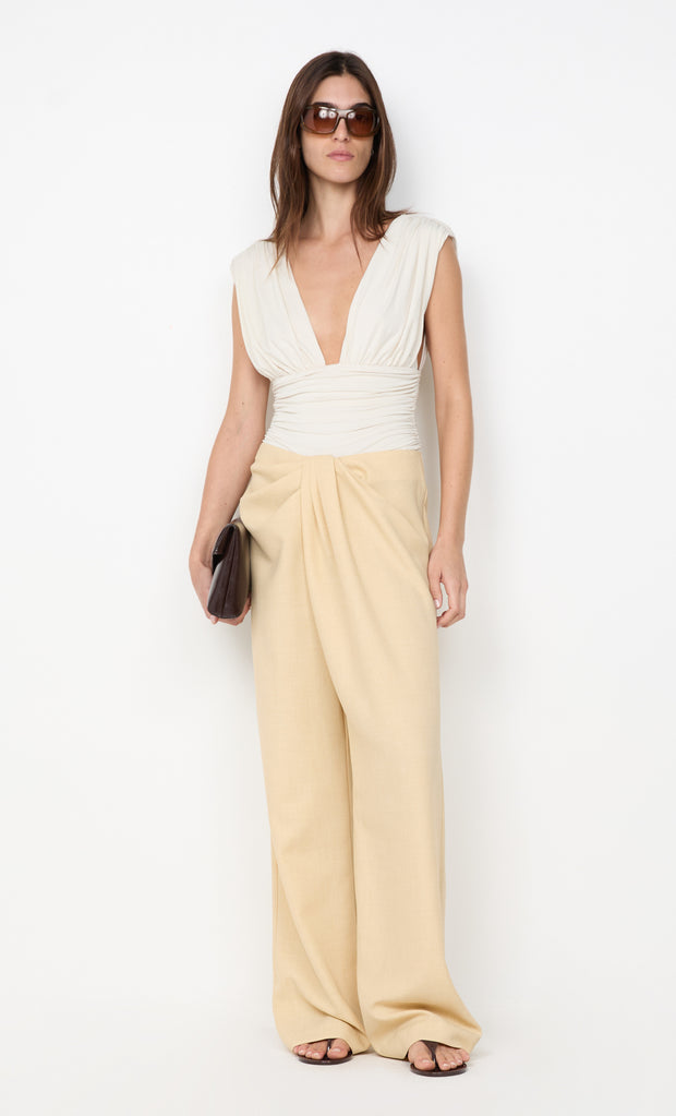 CLEMENTINE GATHERED TOP - VANILLA