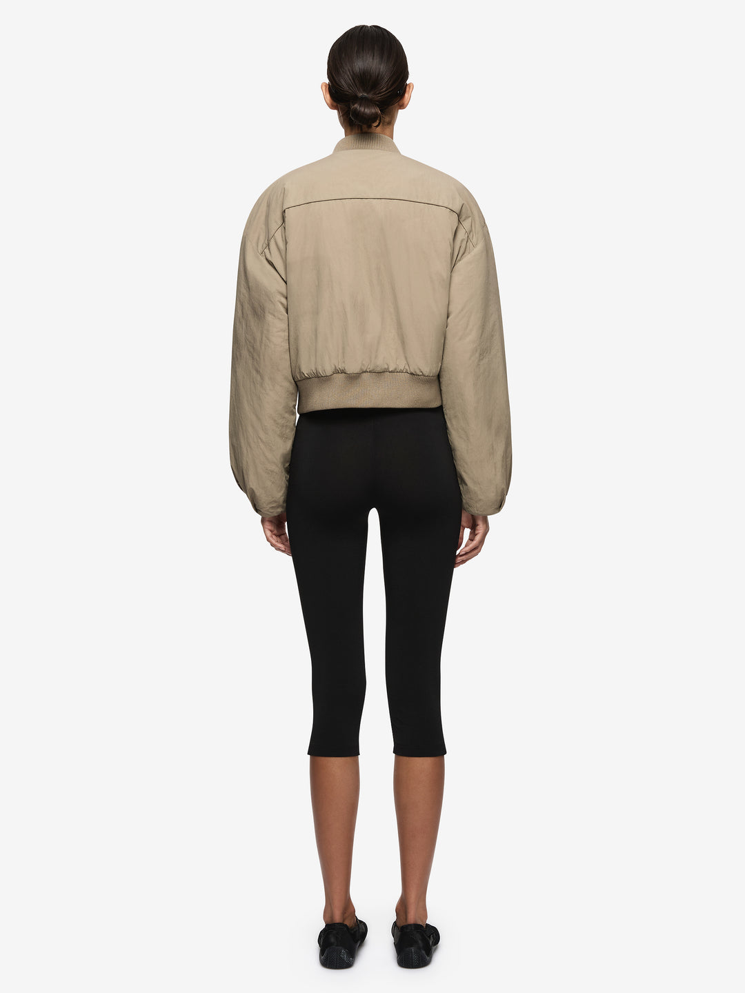 AUDREY CAPRI PANT - BLACK