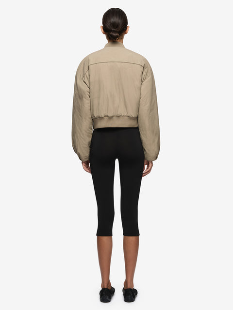 AUDREY CAPRI PANT - BLACK