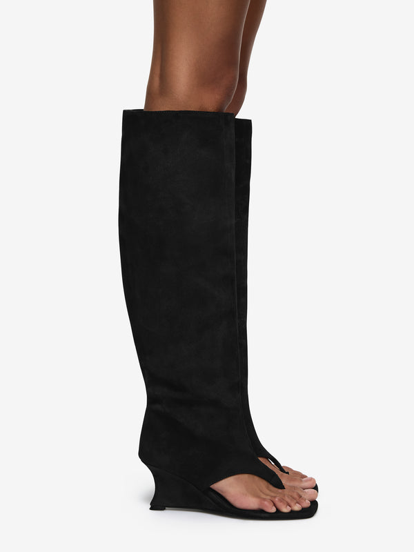 ALIA CUTOUT BOOT - BLACK