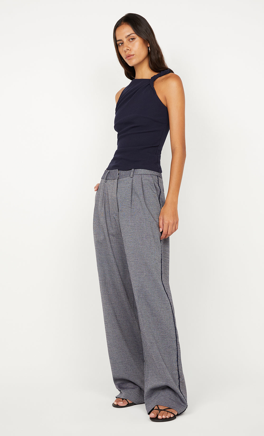 IONE ASYM TOP			 - INK