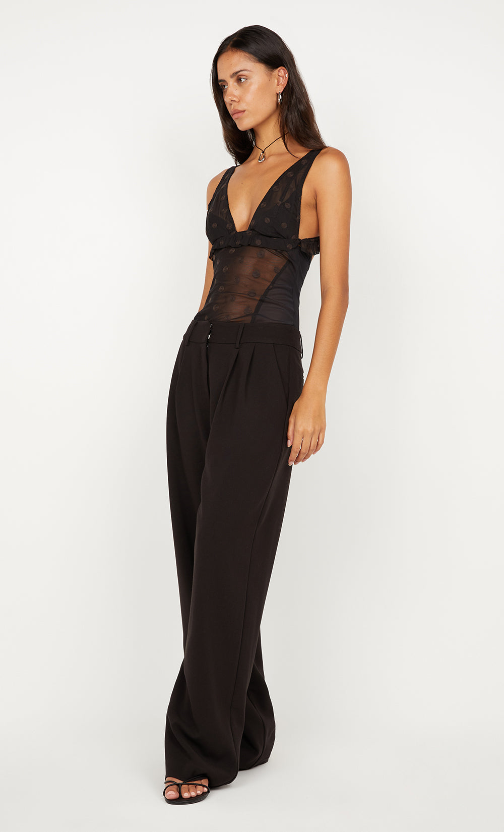 KARLA V NECK TOP - BLACK/CHOC SPOT