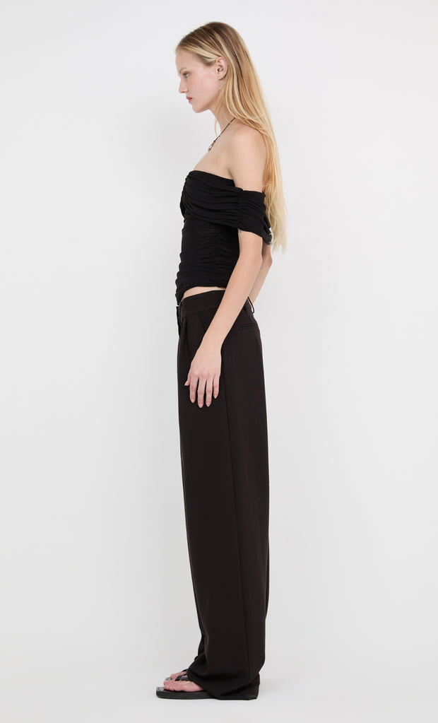 CAMILLE OFFSHOULDER TOP - BLACK
