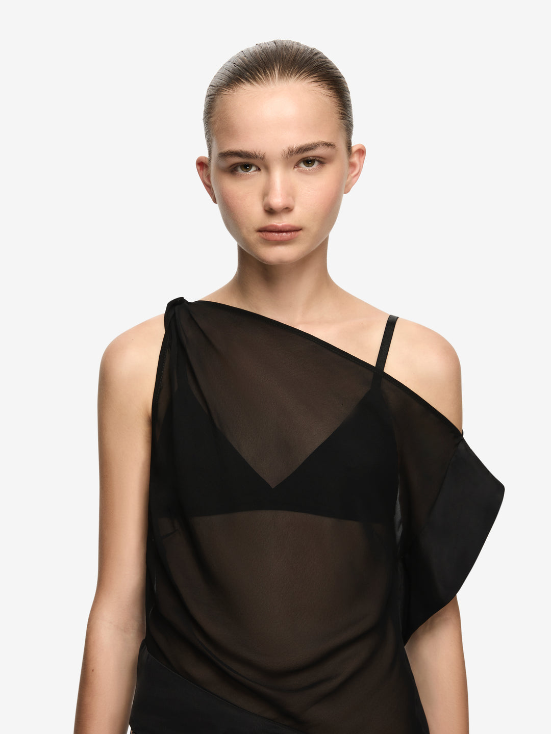 ANIKA TOP - BLACK