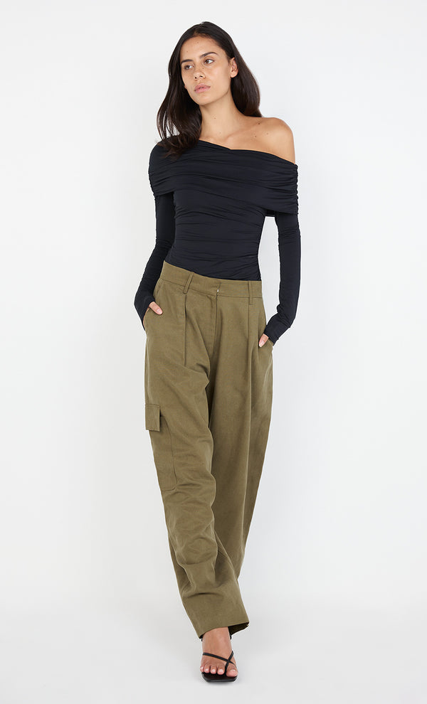 TILLIE DRAPE TOP - BLACK