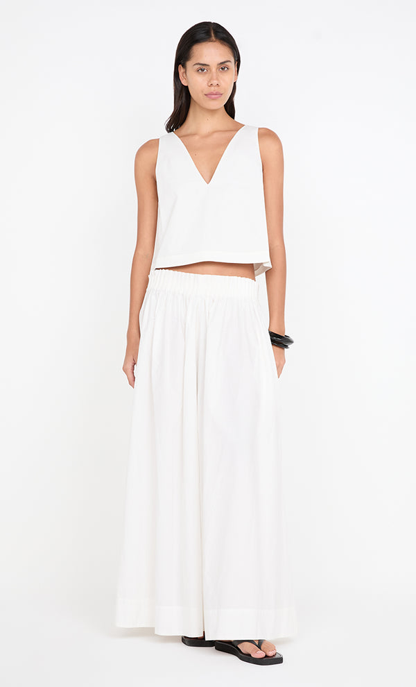 ALUCA V NECK TOP - WHITE