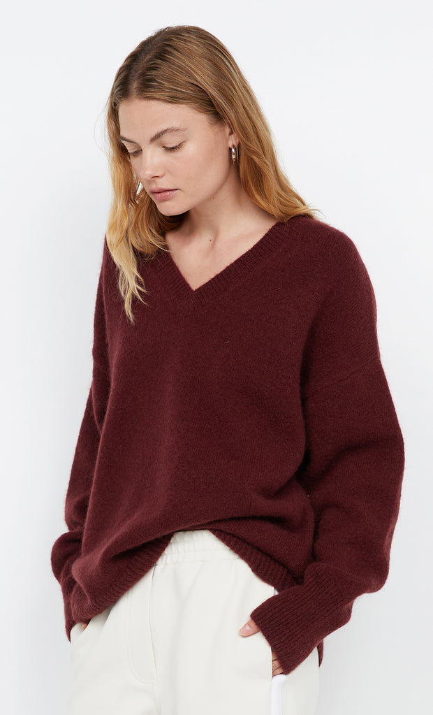 Campbell V Neck Jumper in Plum by Bec + Bridge