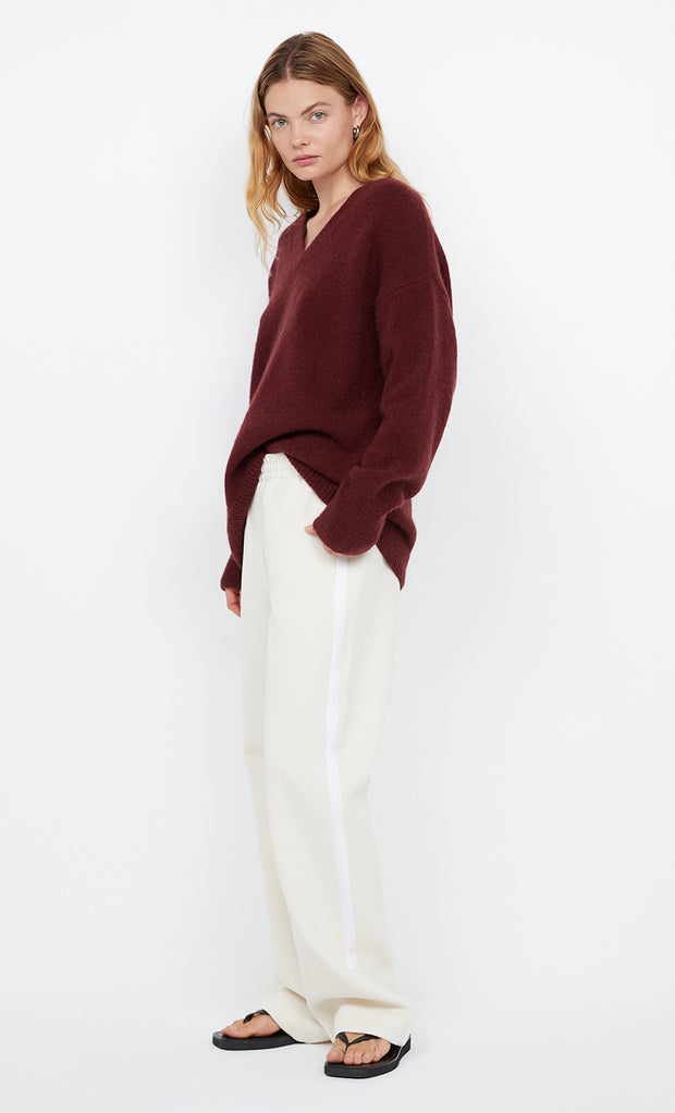 Campbell V Neck Jumper in Plum by Bec + Bridge