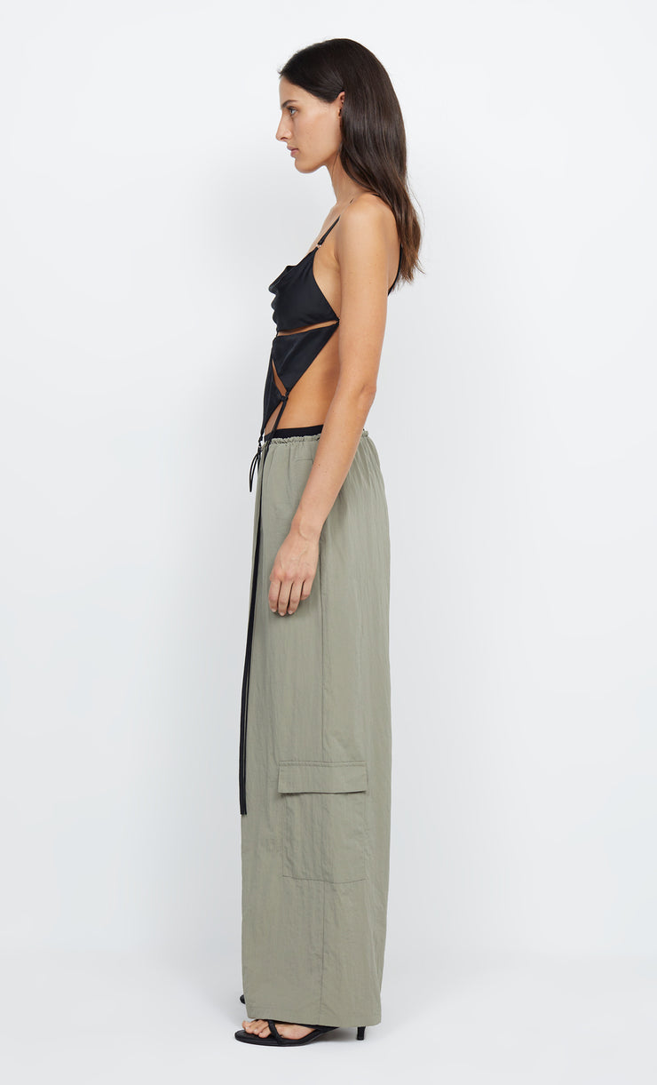 DIAMOND DAYS STRAP CROPPED TOP - BLACK