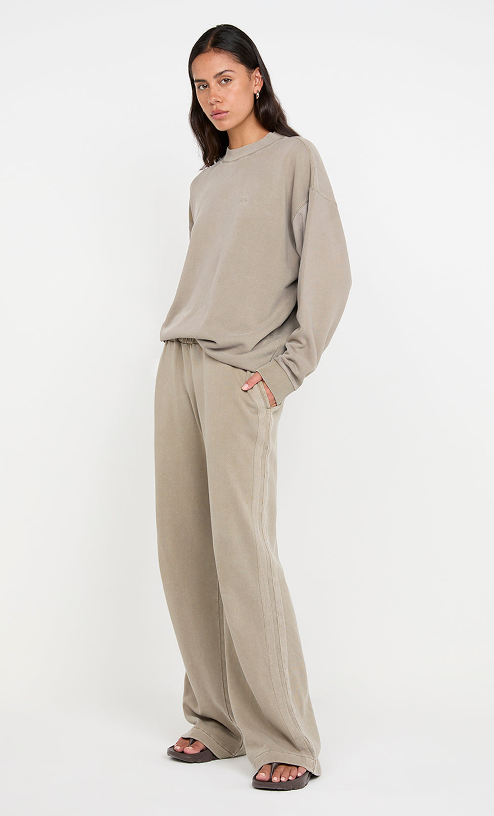 JORJA CREW JUMPER  - TAUPEE